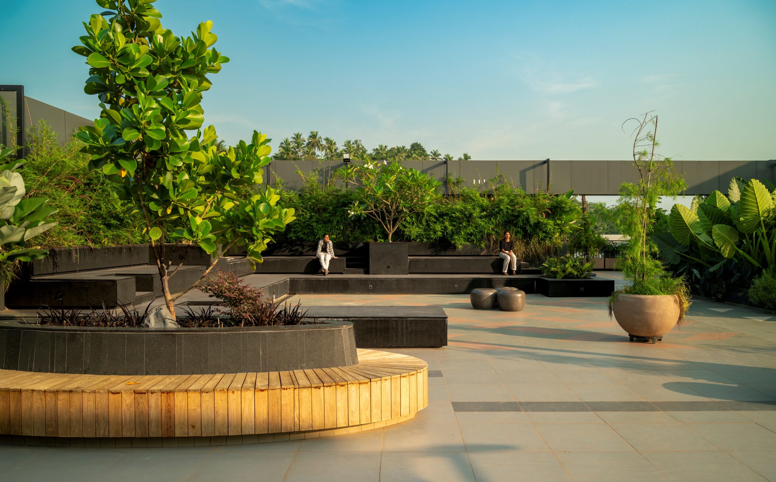 Vendome, Rooftop Outdoor Park - 2